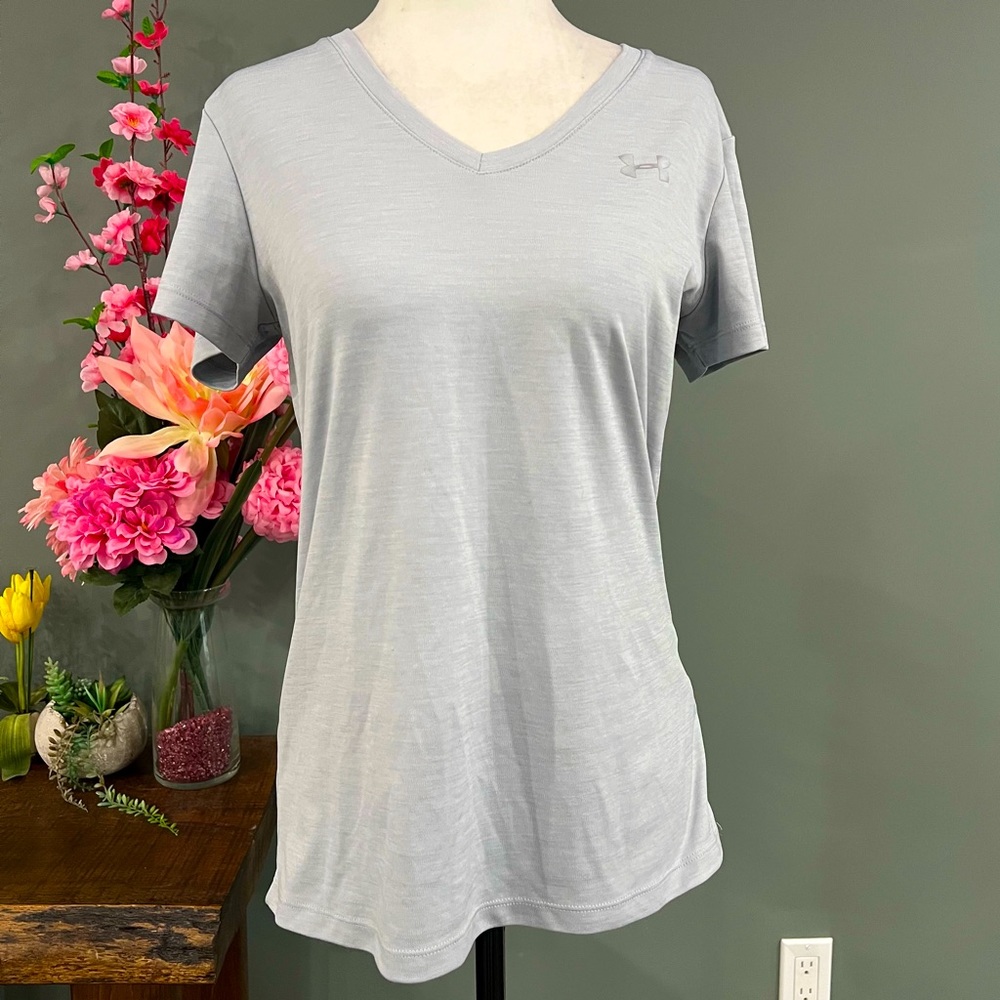 Under Armour V-Neck T-Shirt